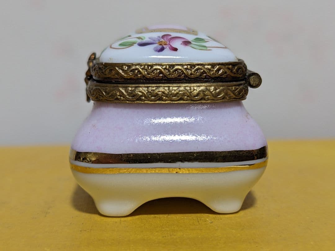 ♦リモージュ フランス製 デュバリー磁器 ４足トリンケットボックス アンティーク