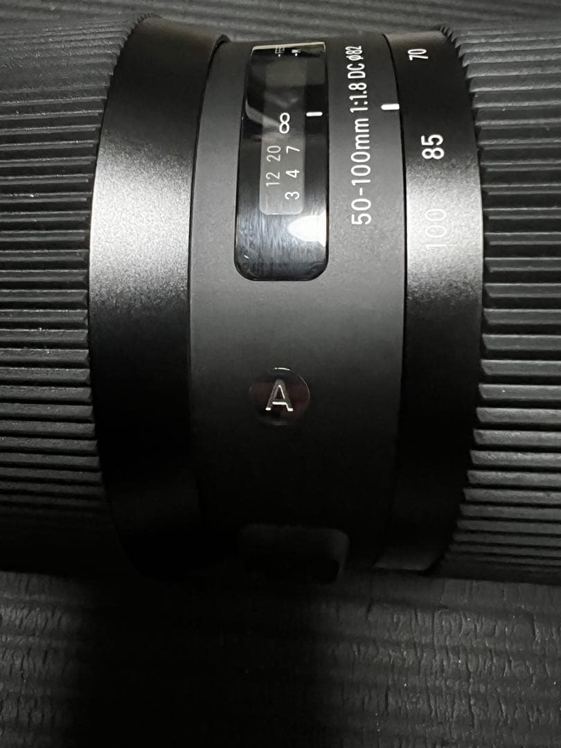 SIGMA 50-100mm F1.8 DC HSM レンズ