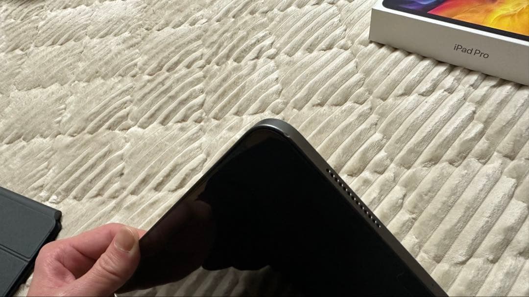 iPad Pro 第2世代　11インチ　MagicKeyboard付　256GB