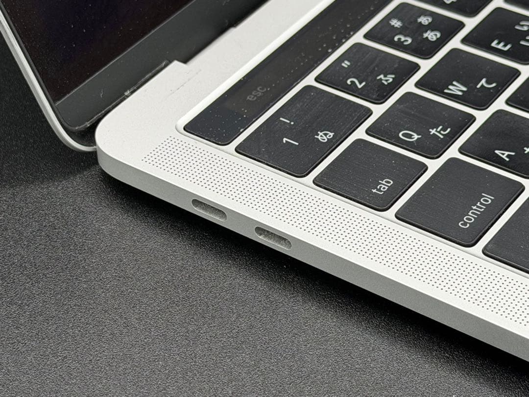 MacBookPro13 2016 TB 4ポート i5 8/256 電池95回