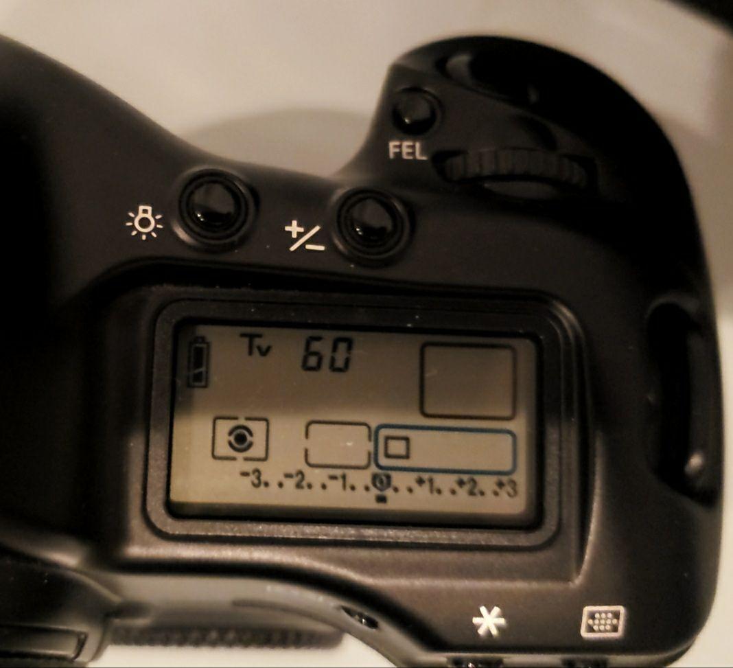 期間限定出品【美品】キャノンEOS-1V