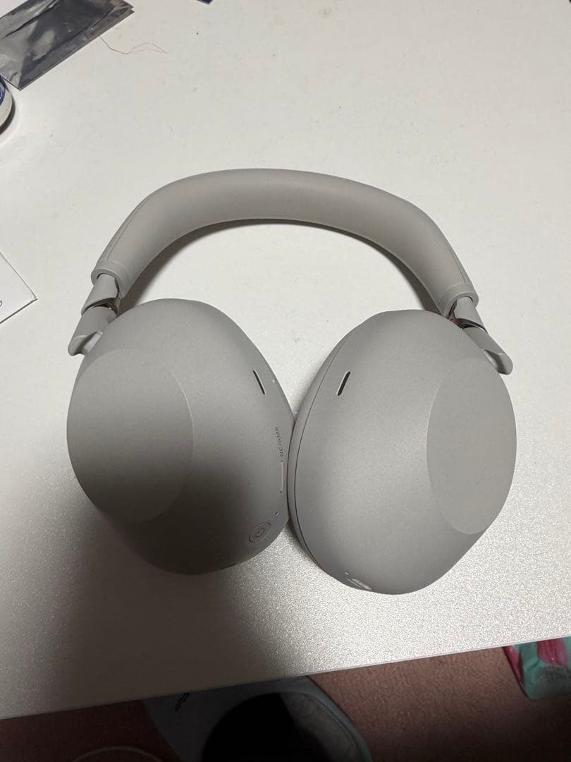 SONY WH-1000XM6ワイヤレス ヘッドホン　プラチナシルバー