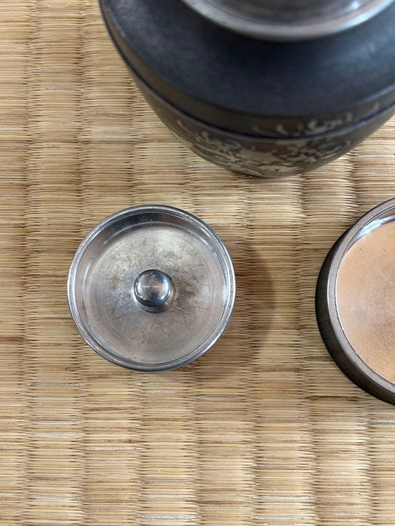 煎茶道具　錫製　林亭瑞製　茶入　茶心壺　細かい装飾　286g 幅7×高10㎝