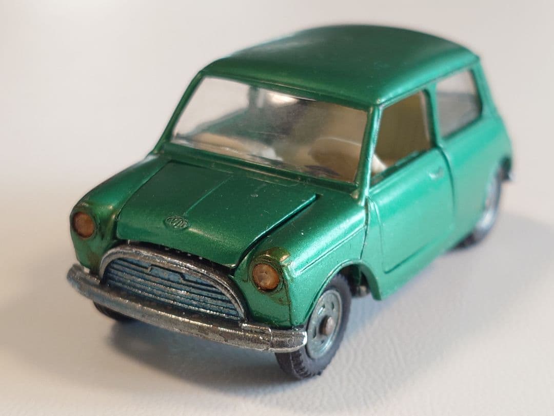 MEBETOYS 　A-28 MINI MINOR INNOCENTI