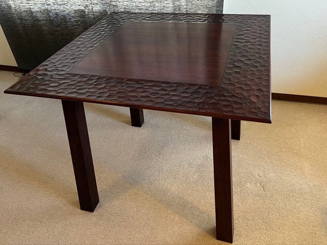 【○】アジアン家具 インドネシア製 テーブル 天然木 ハンドメイド 手彫り