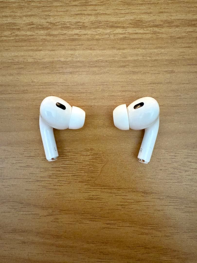 airpods pro 第2世代 本体【正規品】 (Lightning)