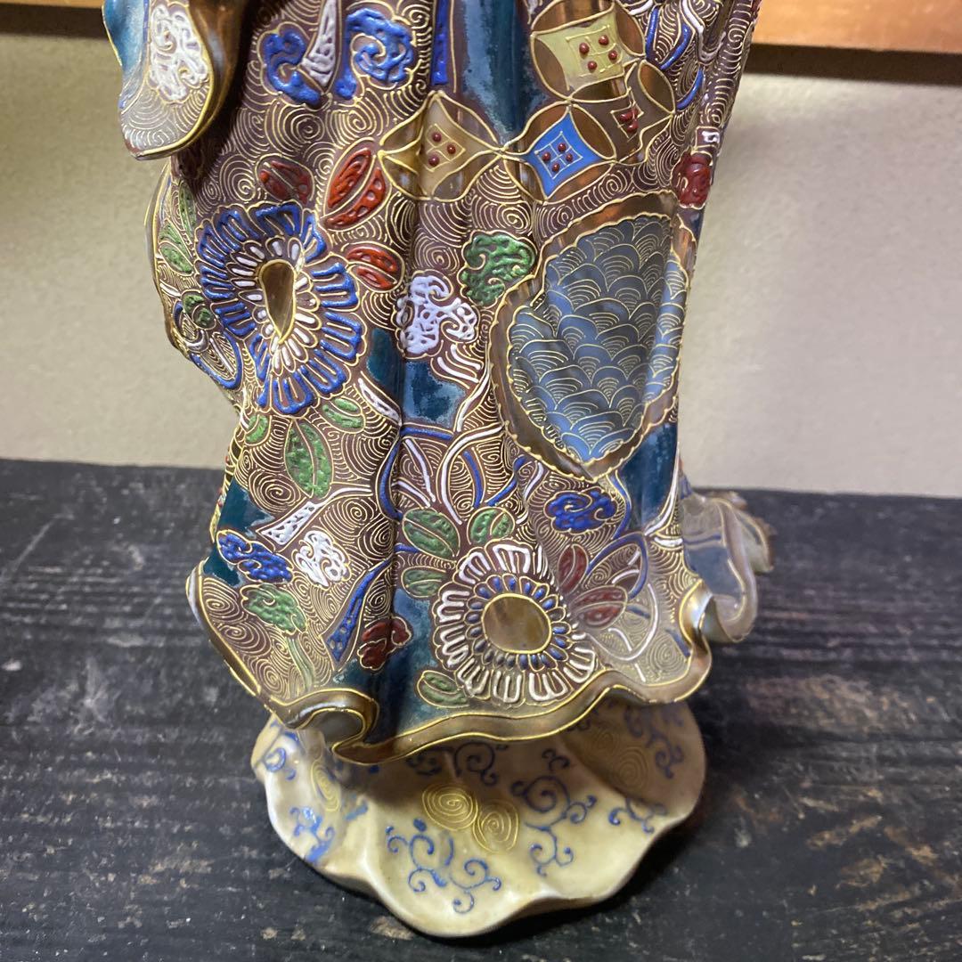 九谷焼　金蘭手観音図置物