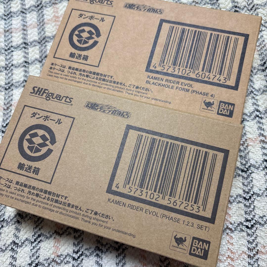 S.H.Figuarts エボル 2体セット 未開封