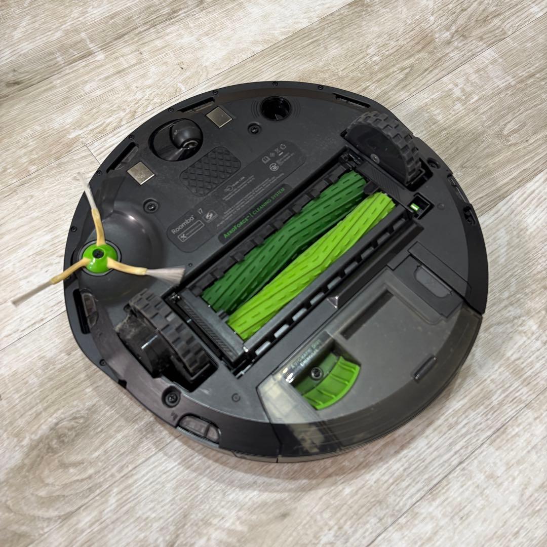 Roomba i7 黒色 自動充電ドック付き