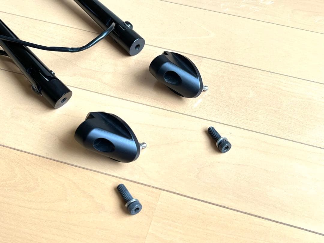 ウィンカー付きミラー rizoma リゾマミラー　Veloce L BS305