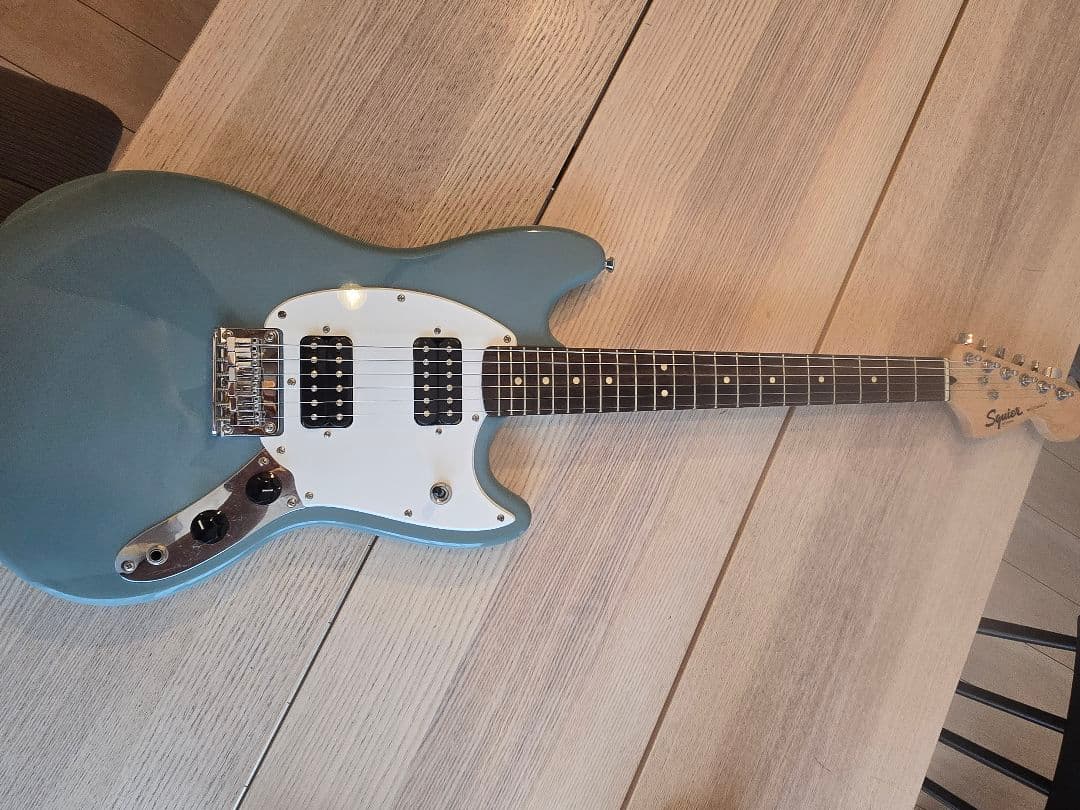 Squier Mustang エレキギター ソニックグレー