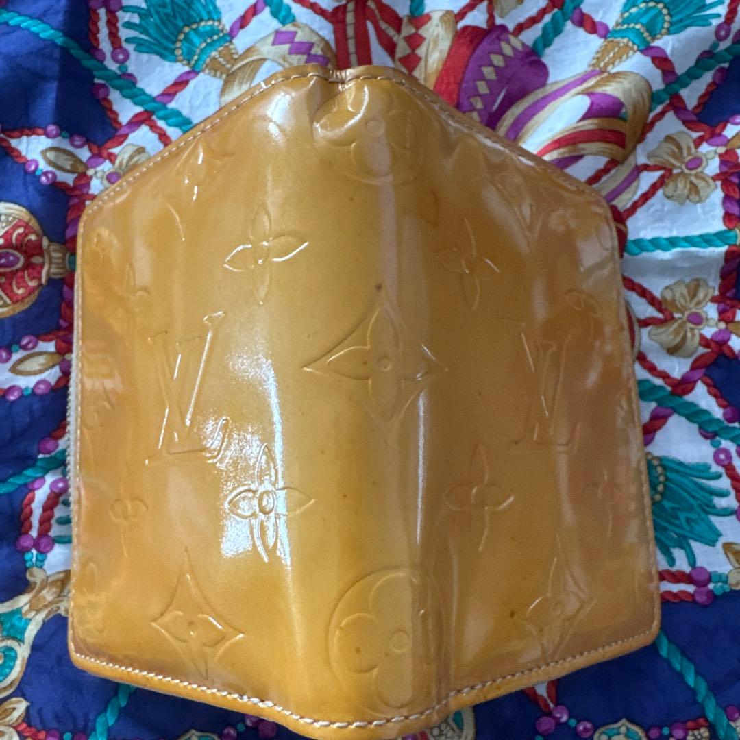 Louis Vuitton イエロー 二つ折り財布