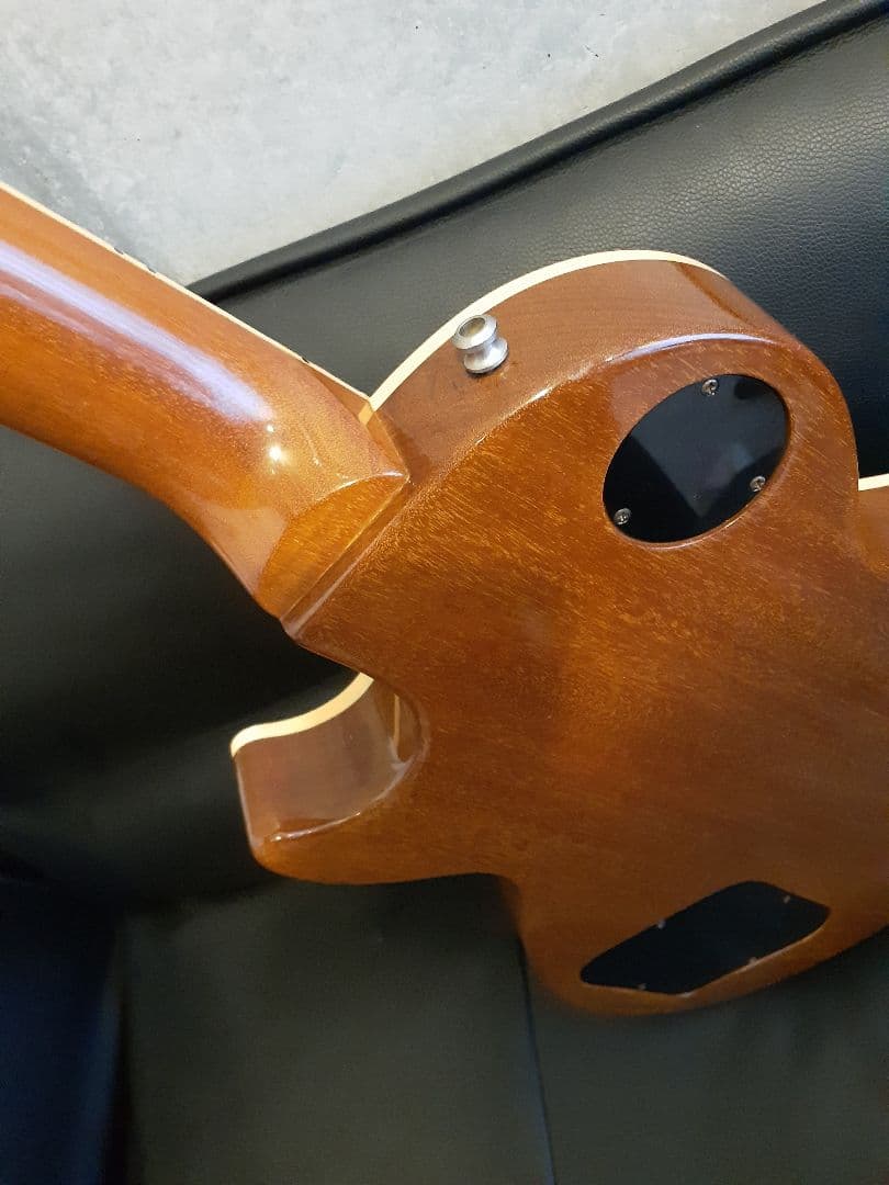 ギター Gibson Les Paul Standard Gold Top 2001