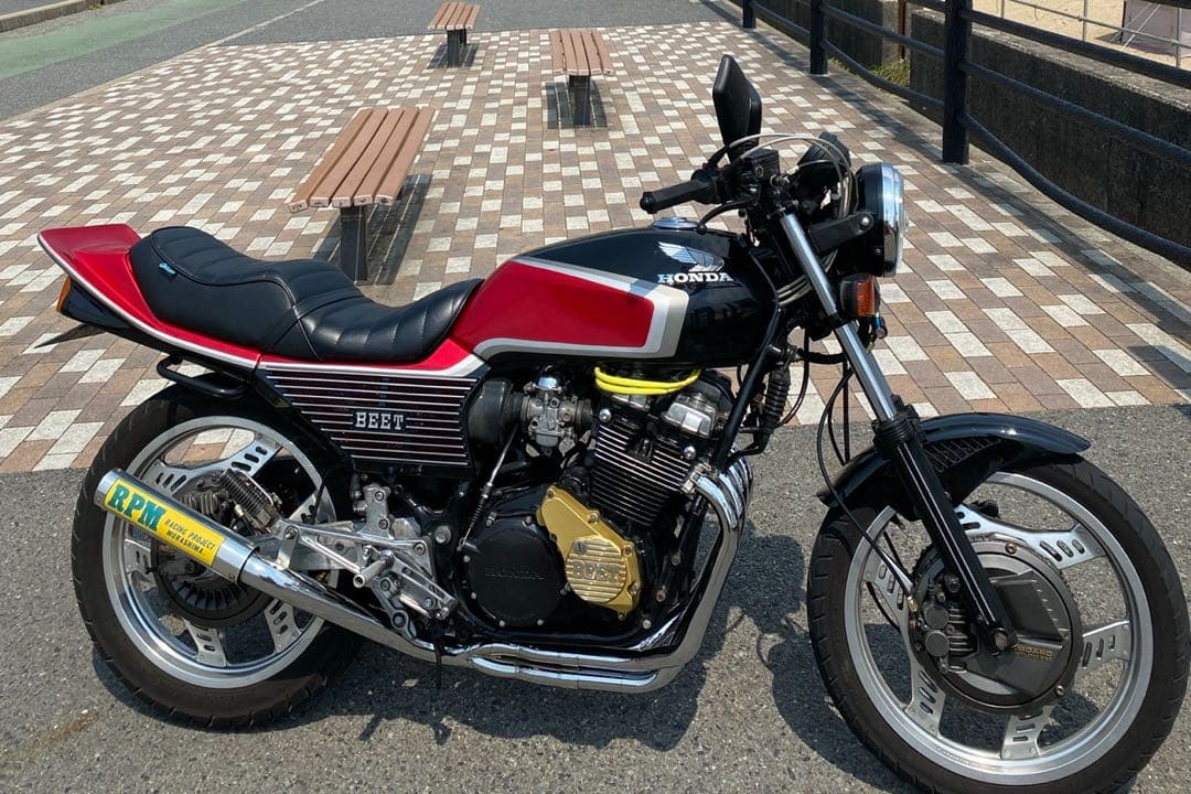 HONDA CBX 400f/550fタンク 2型黒/赤