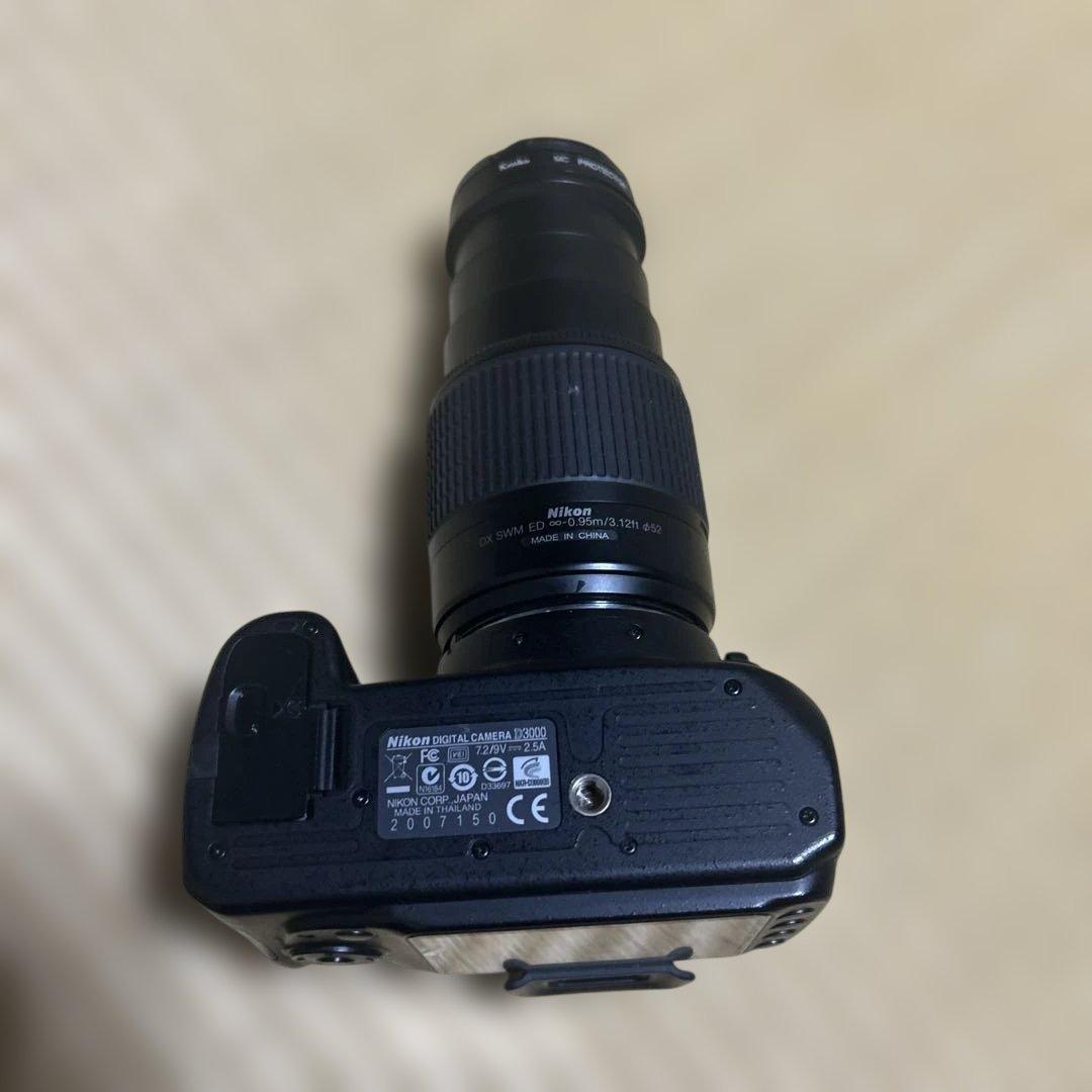 Nikon D3000 デジタル一眼レフ
