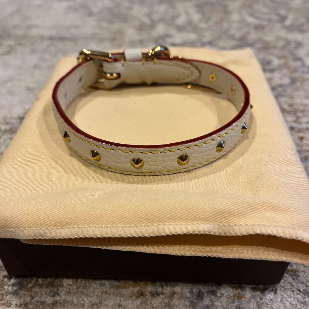 ルイヴィトン スハリ ペット 首輪 スタッズ ホワイト　ゴールド　約33cm