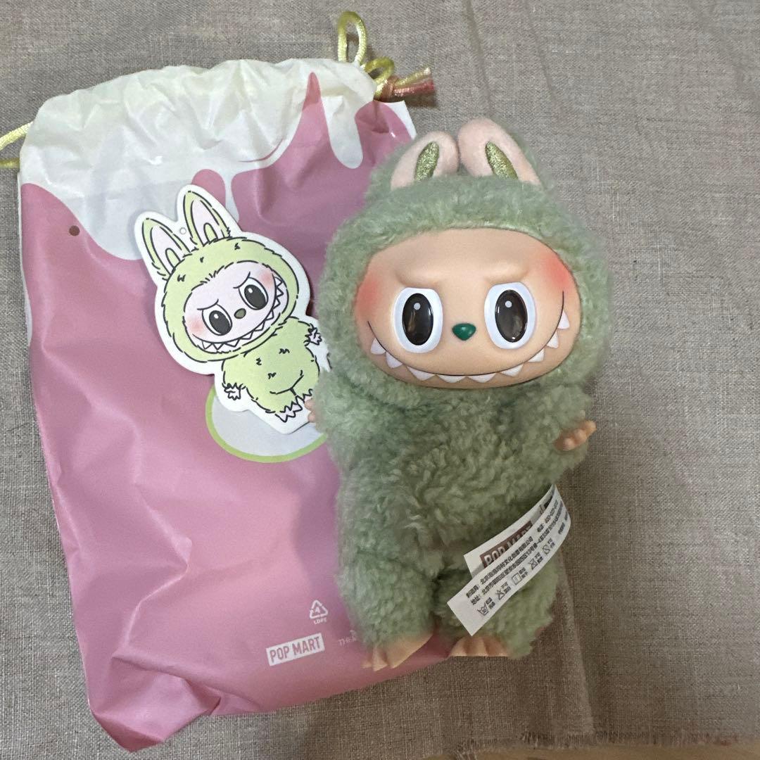 ポップマート　マカロンラブブ