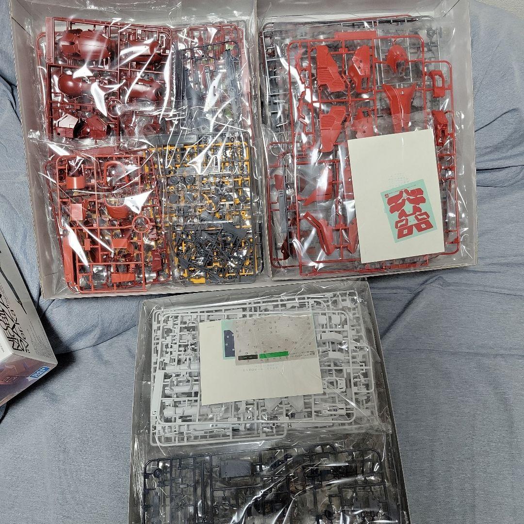 BANDAI MG サザビーver.ka+MG νガンダムver.ka2体セット