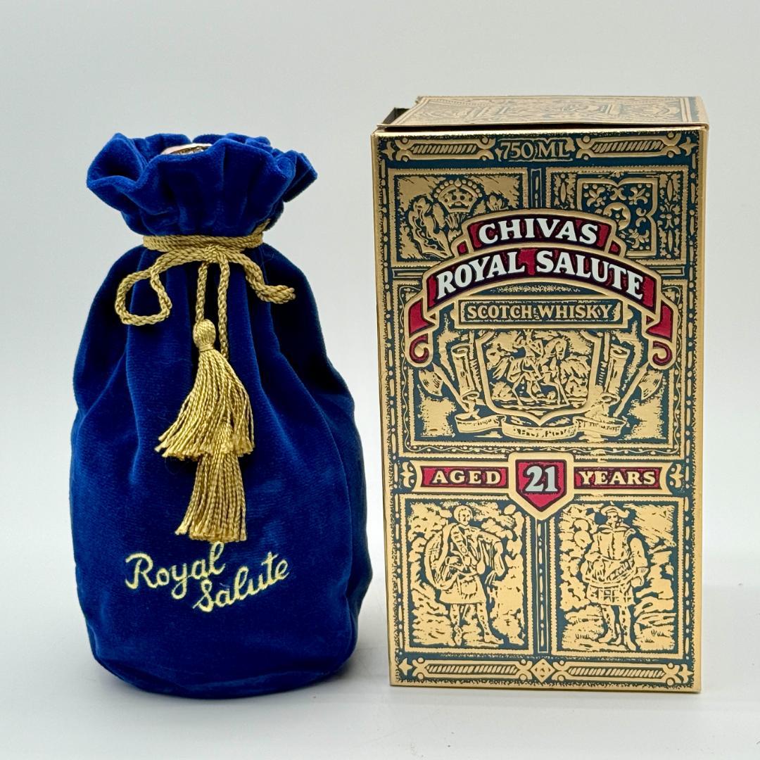 ② SALUTE 21年 CHIVAS ゴールドボックス