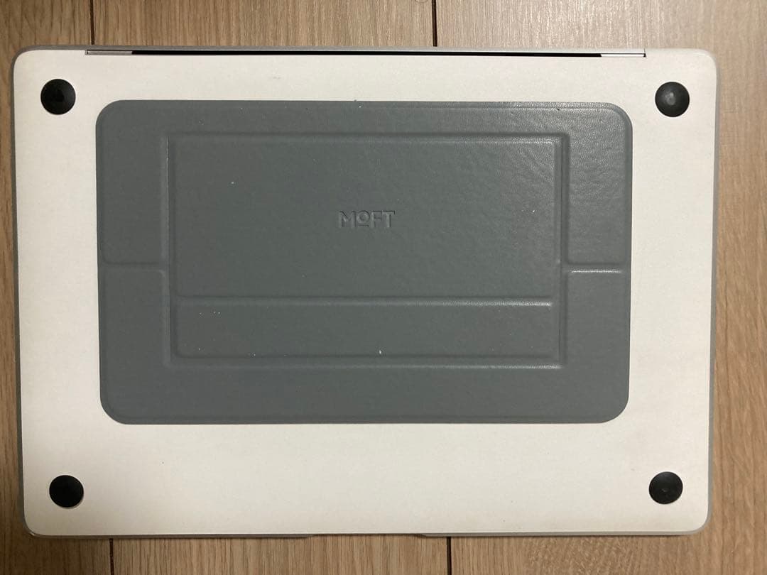 【良品】MacBook Air（M1,2020） 13.3㌅ 512GB白