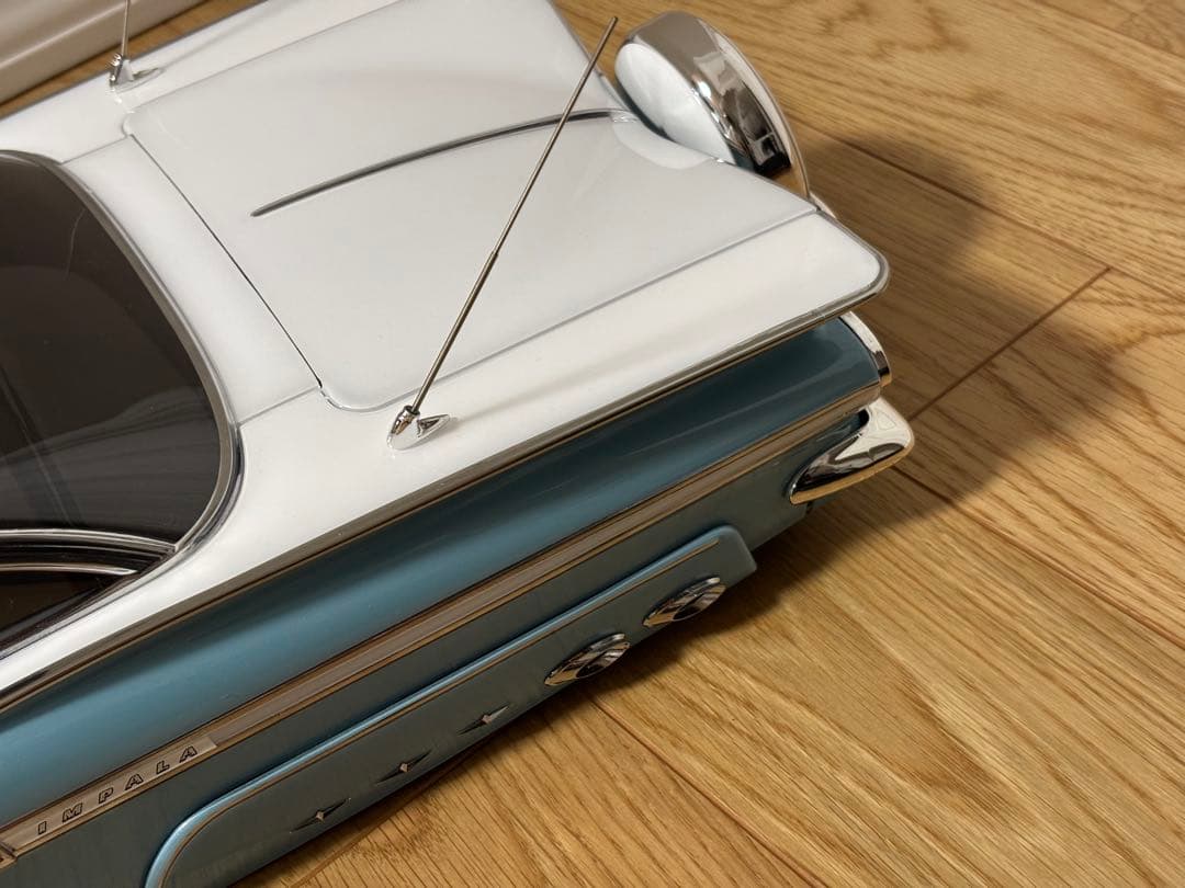 ビ*ド様 REDCAT 1959 IMPALA ラジコンボディーとホイールとオマ
