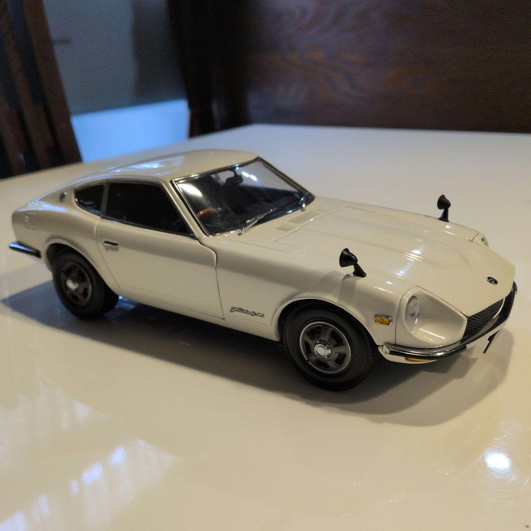 フェアレディZ ホワイト 1/18 ミニカー 京商 NISSAN TOY Car