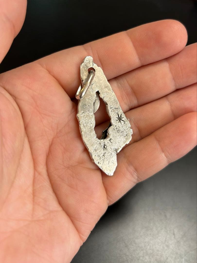 シルバー ペンダントBIG HAND ネックレス　ビッグハンド　SLV925