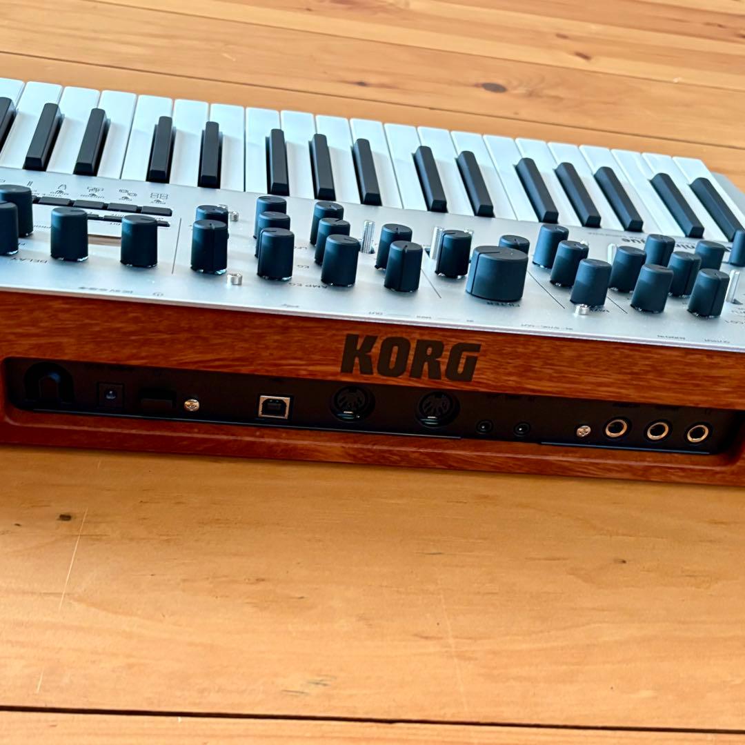 KORG minilogue アナログシンセサイザー 37鍵