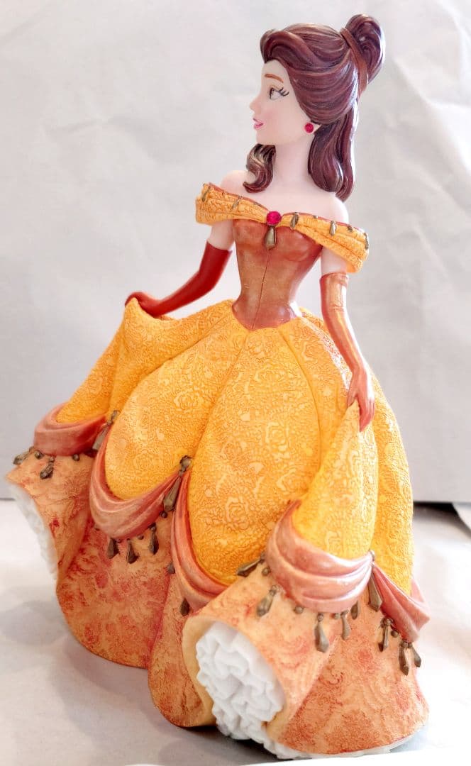 ディズニー ショーケース ベル 美女と野獣 Belle Disney 希少品