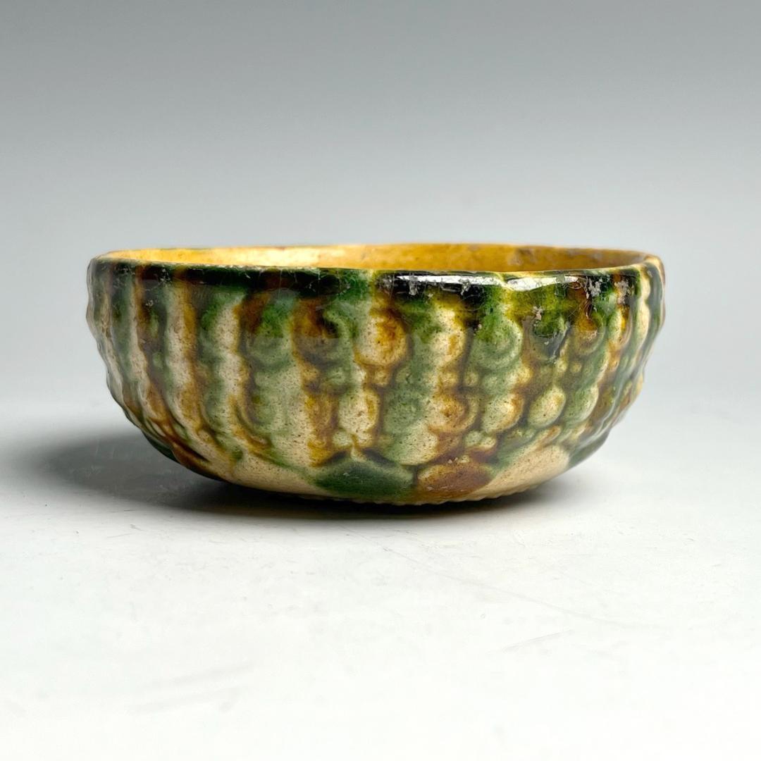 唐三彩陽刻花紋盌 唐時代 中国古玩 中国美術