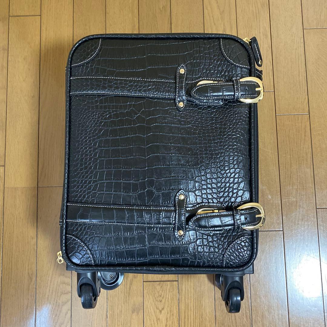 スワニー　キャリーケース クロコダイル型押し　18L スーツケース　トランク