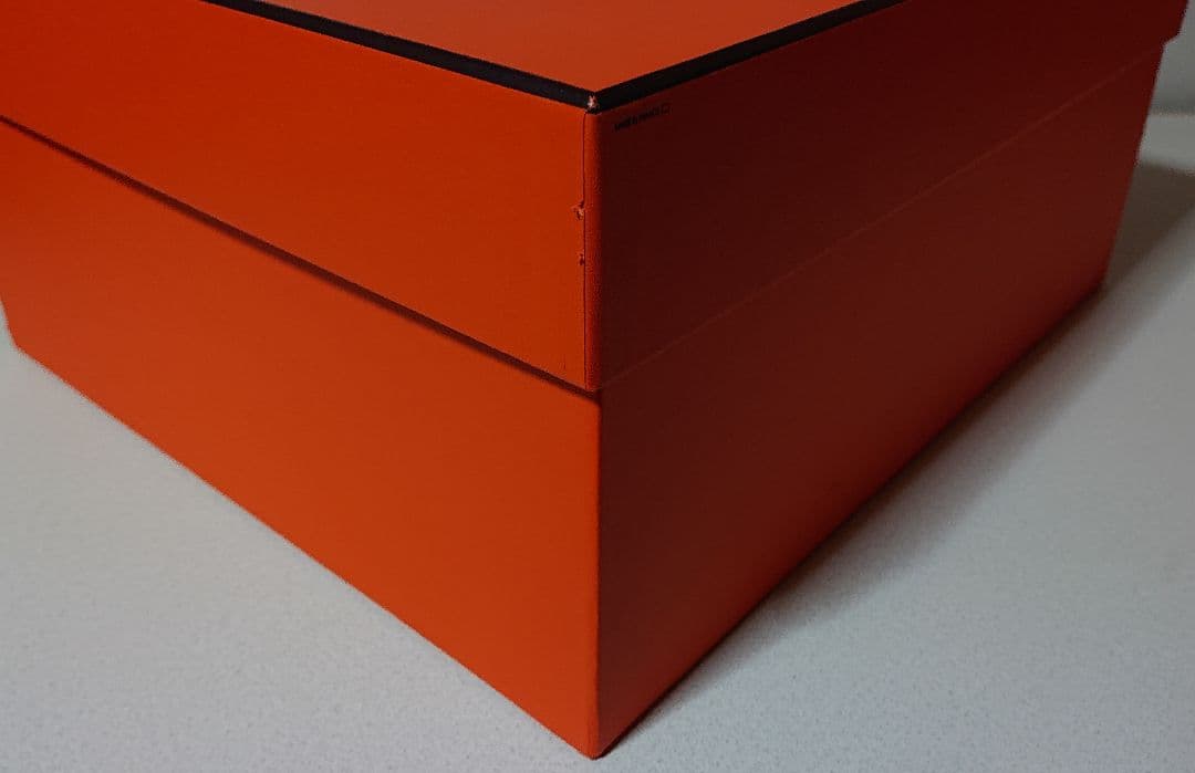 HERMES 空き箱 約39×35×18,2cm