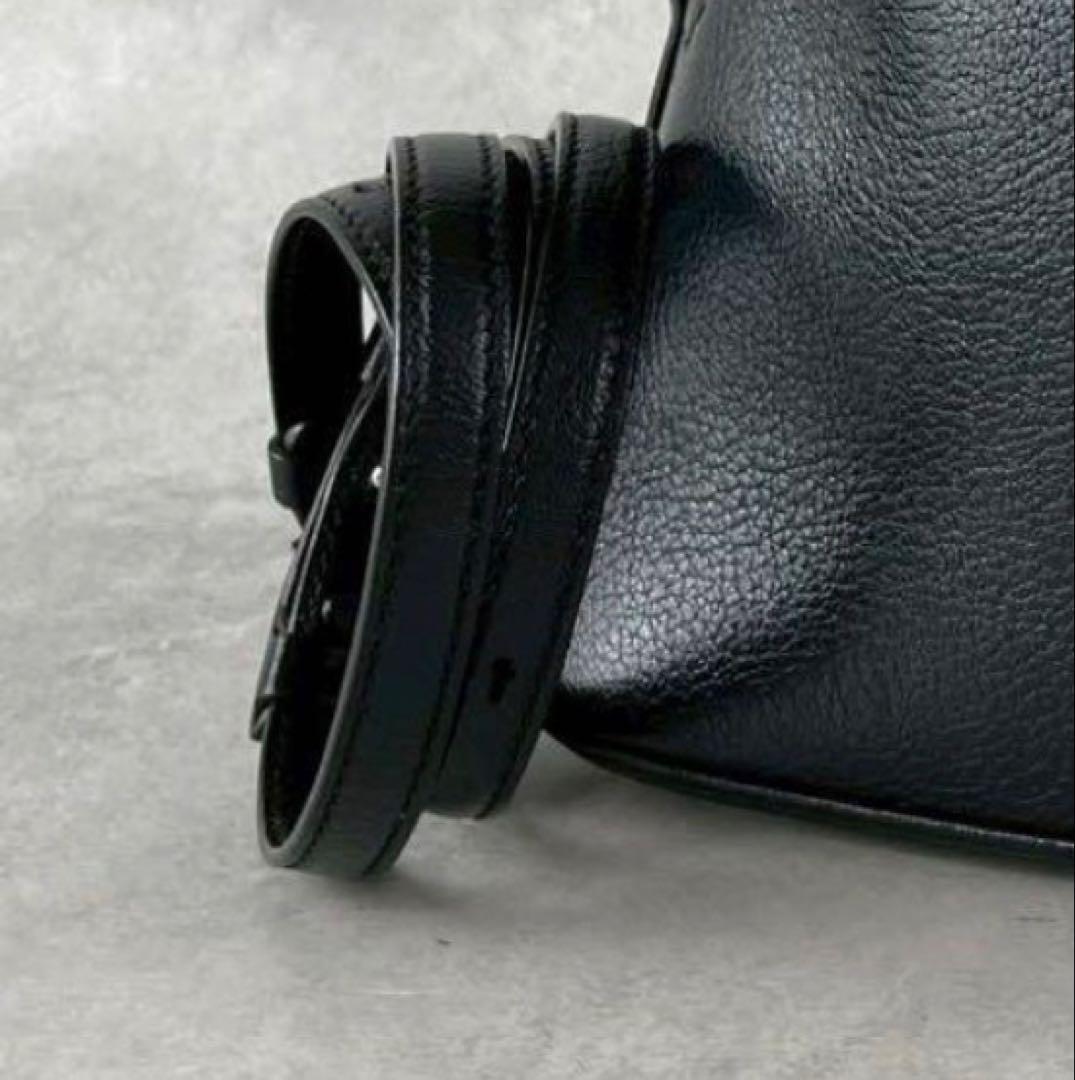 マルジェラ ショルダーストラップ