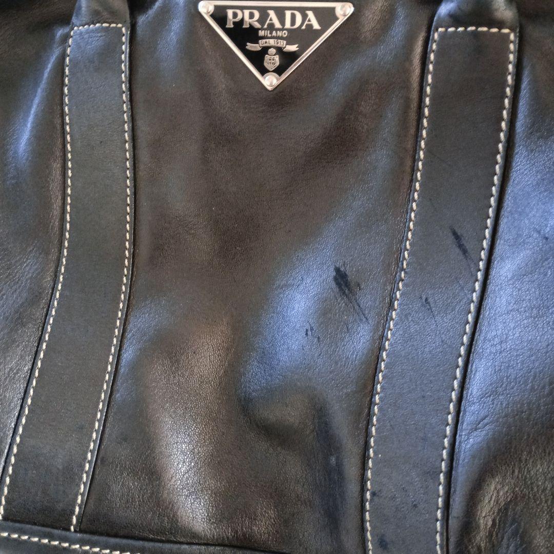 PRADA ブラックレザー バッグ