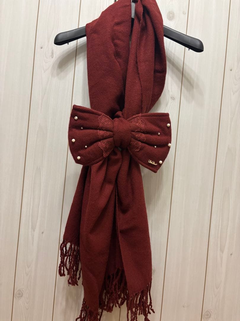 平成レトロLIZ LISAリボン付きバーガンディマフラー