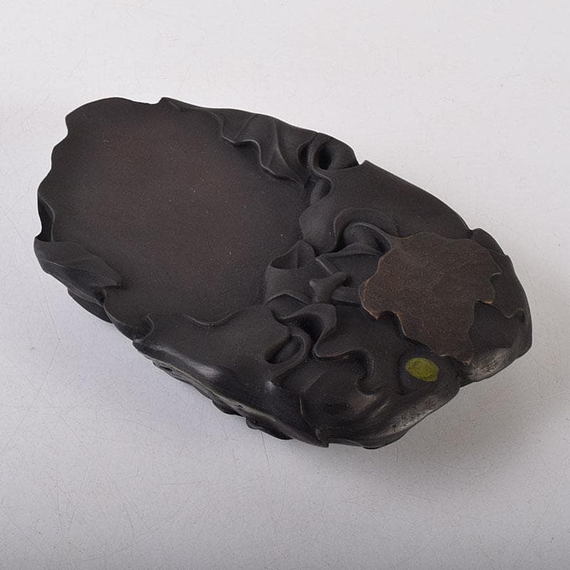 中国　書道具　端渓硯　倣宋　米芾　螽斯瓜瓞硯　箱付　M　8107