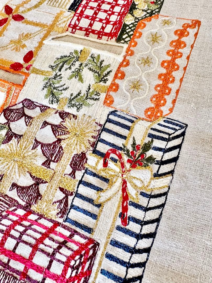 コーラルアンドタスク　ポケットクッションカバー　クリスマスギフトツリー