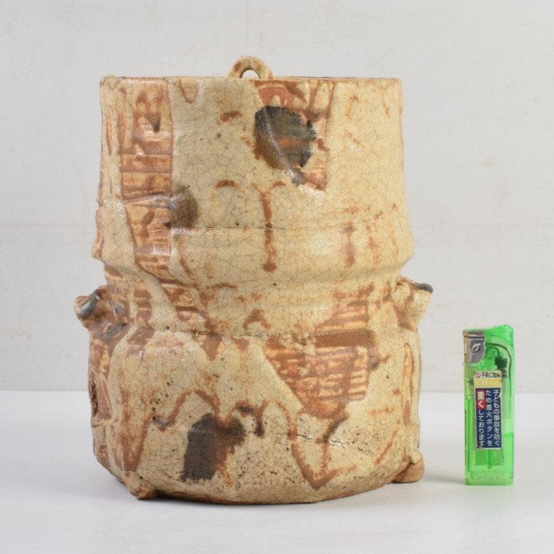 茶道具　秋坂窯　八代　加藤宇助作　伊賀釉　水指　共箱　N　9131