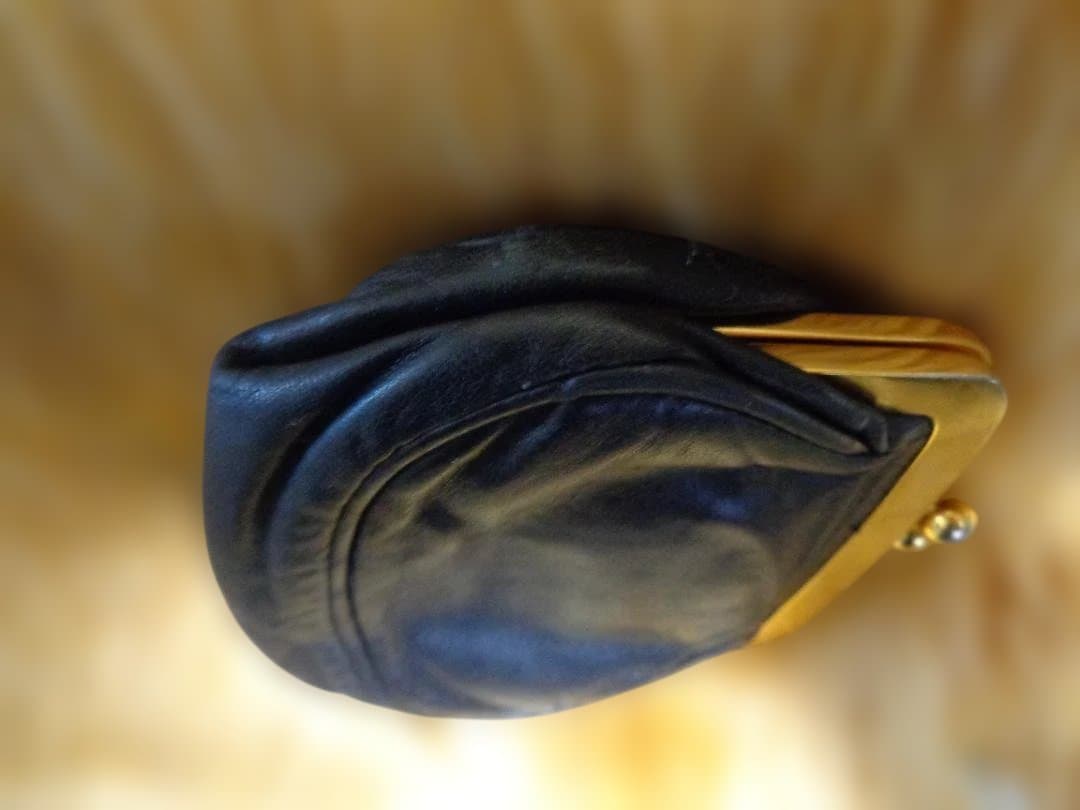 PRADA ブラックレザー がま口ケース