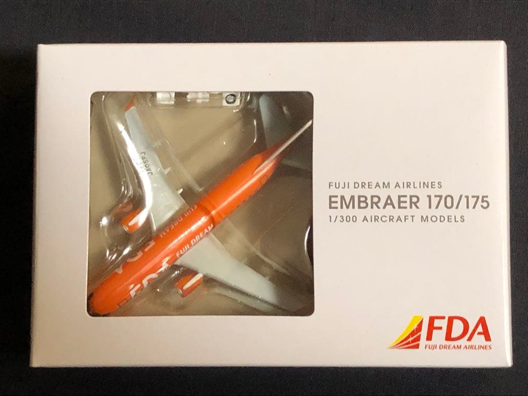 1/300 FDAフジドリームエアライン エンブラエル１号機〜10号機セット