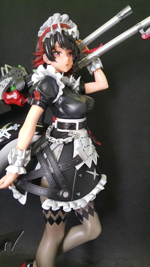 ガレージキット完成品　グリズリーパンダ エレン・ジョー　ゼンレスゾーンゼロ