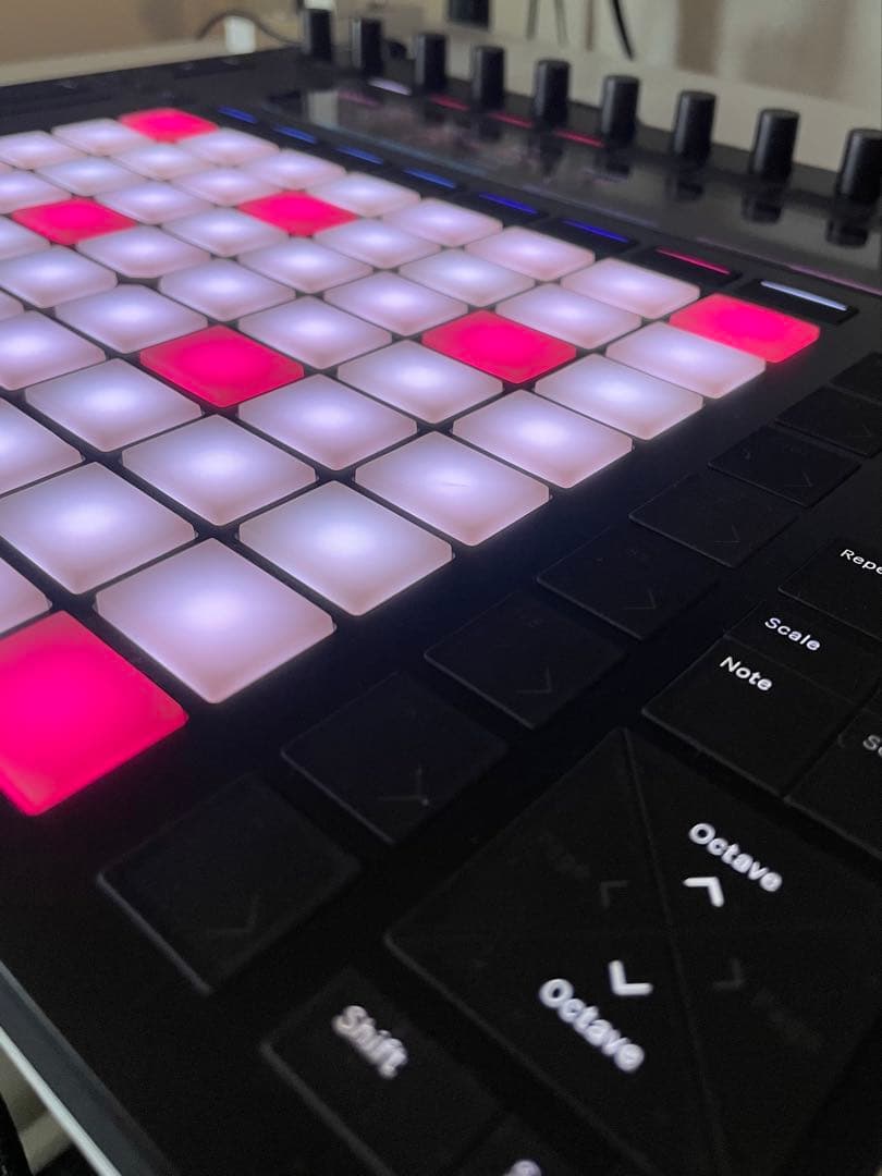 Ableton Push2 コントローラー