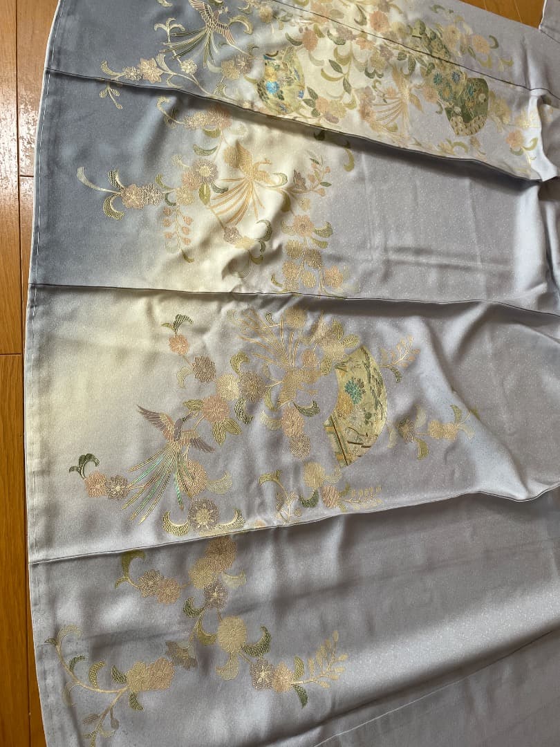 訪問着★未使用躾付き★結婚式★卒業式★お祝い着★品が良い★ラベンダーグレーに近い