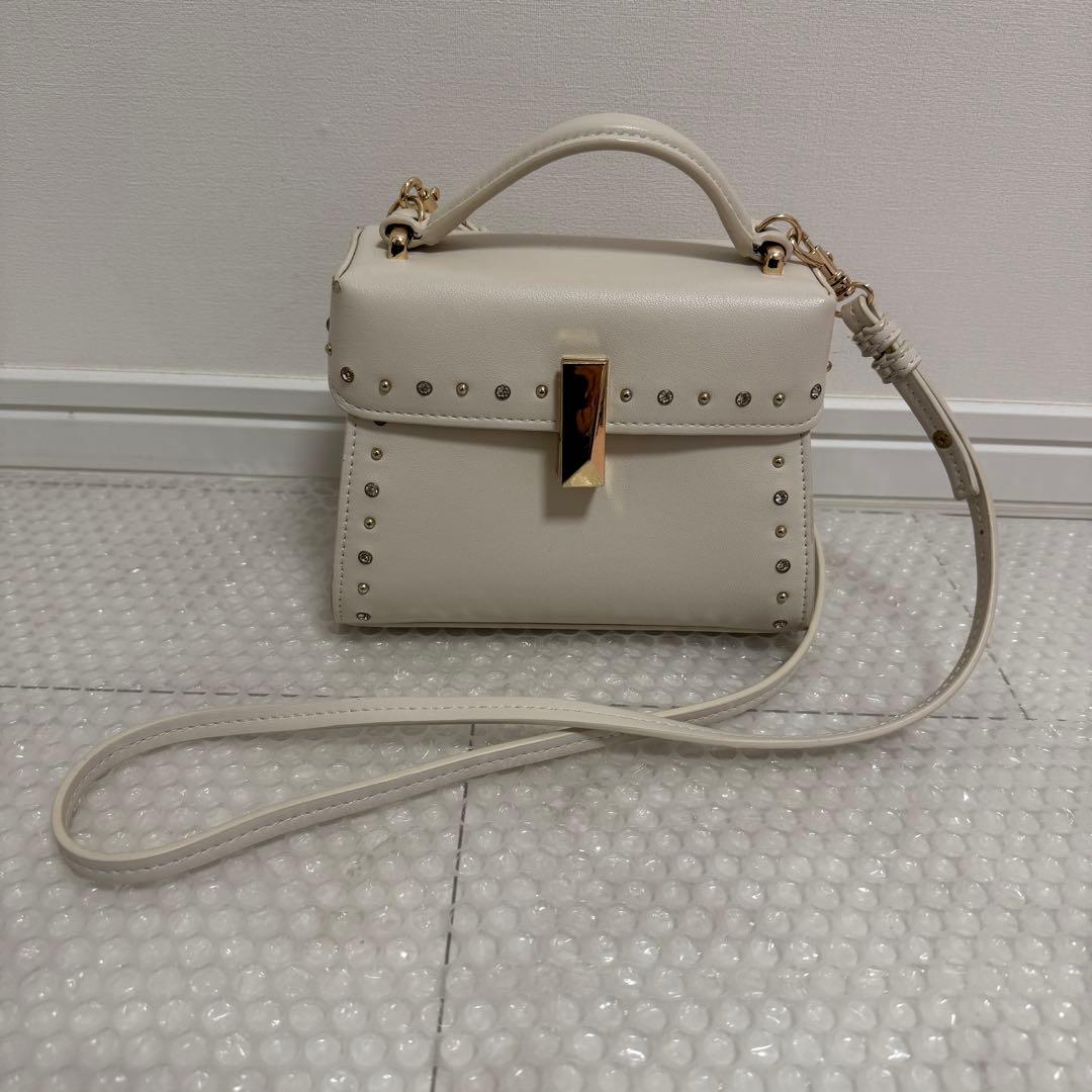 CELFORD セルフォード　リュタン　ビジュースタッズポシェット