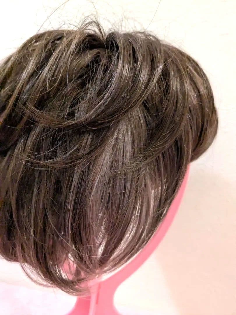 KAZUEウイッグ フェミニンショート　パープルマロン