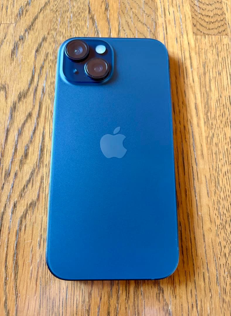 Apple iPhone 15 本体 Black 256GB