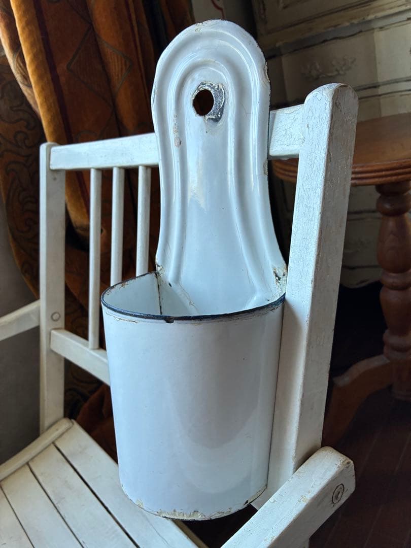 フランス　アンティーク　ホーロー　壁掛け　ブラシホルダー　ホワイト　小物収納レア