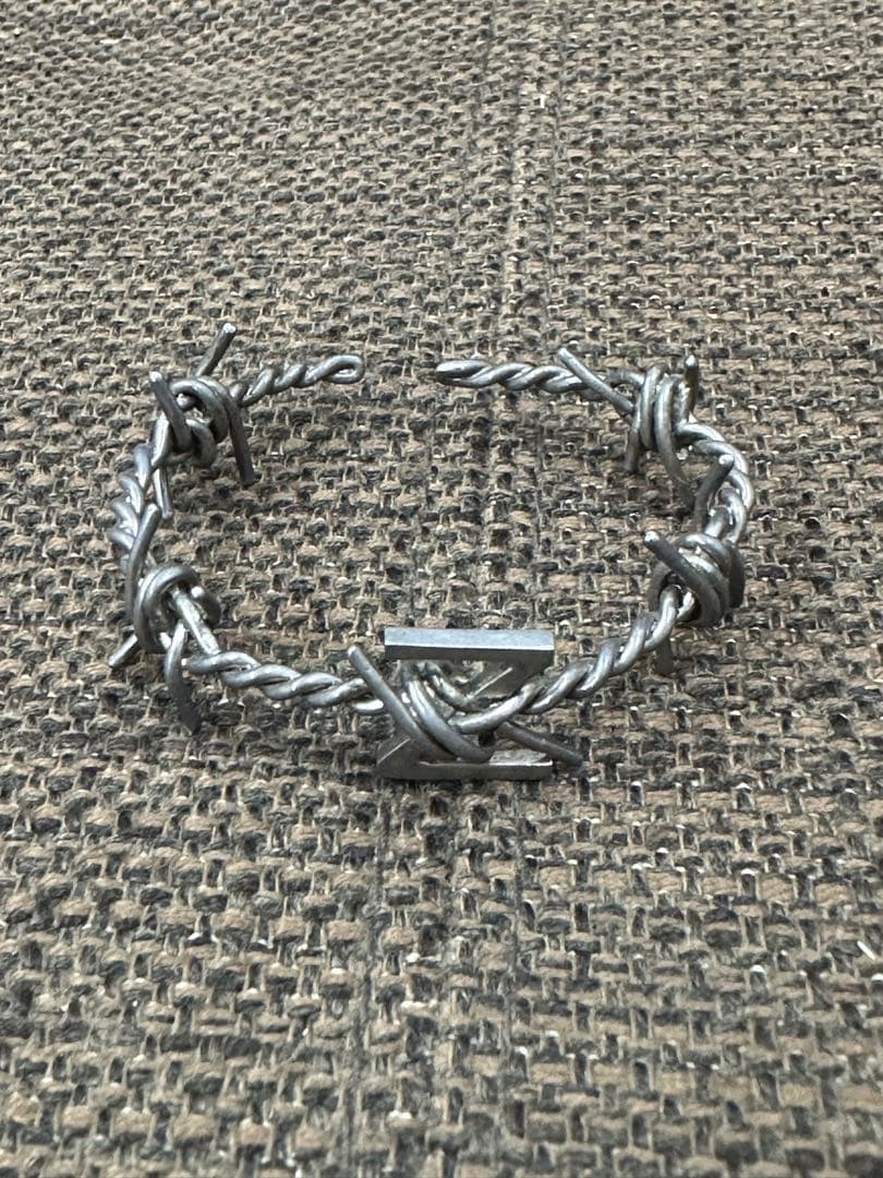 ⑧ zucca e.m. silver 925 有刺鉄線　バングル　シルバー