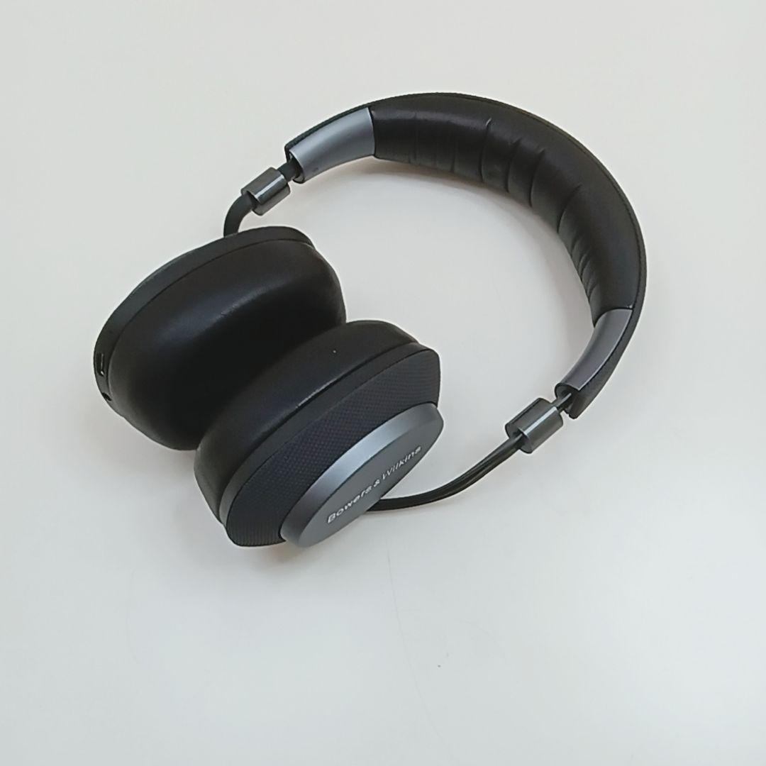 Bowers & Wilkins PX ノイズキャンセリングヘッドフォン