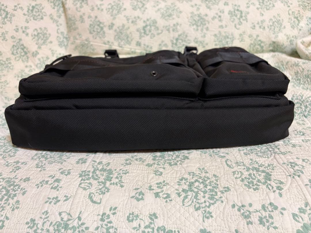 BRIEFING A4ライナー BLACK